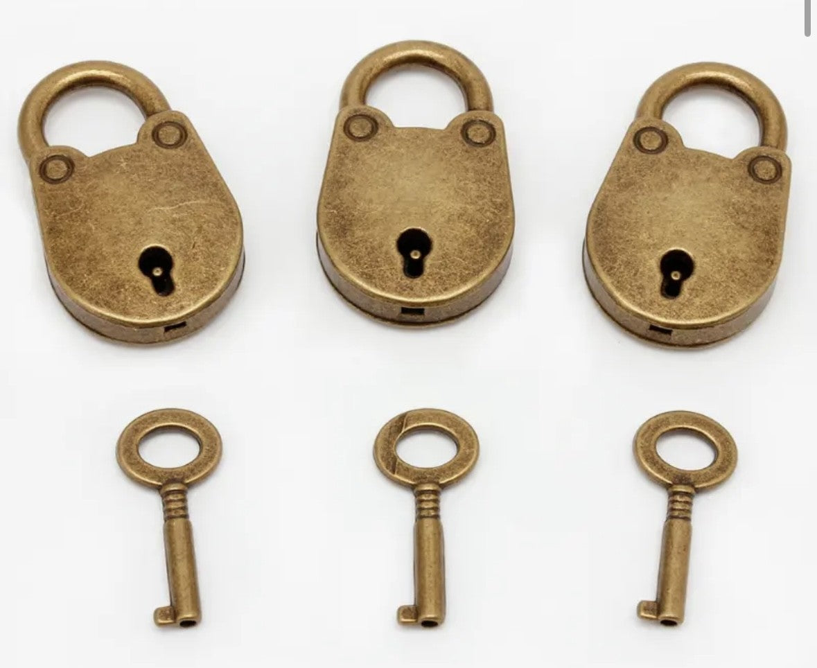 Brass Style Lock & Key