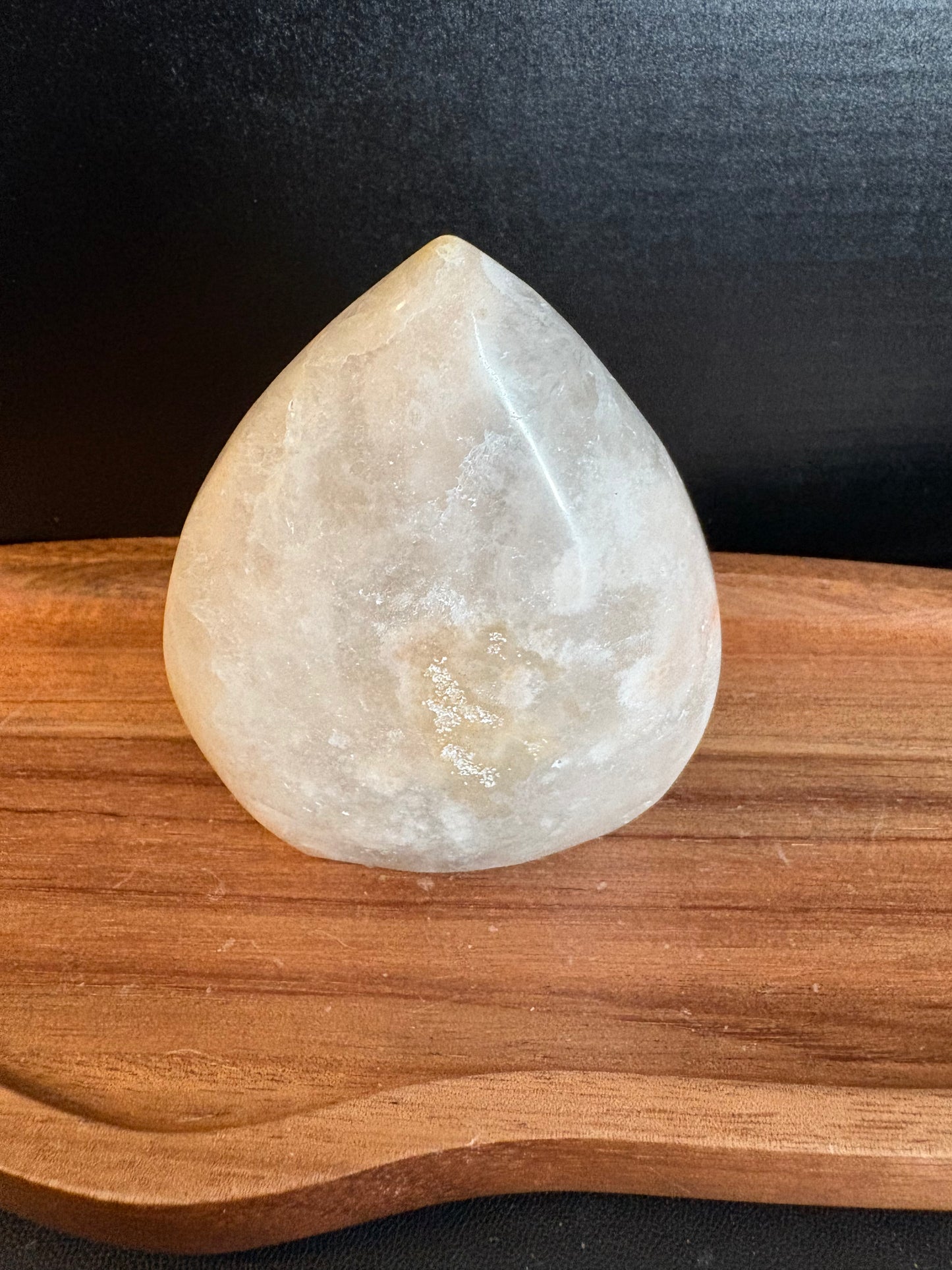 Golden Healer Quartz Flame – 221 g 🔥✨