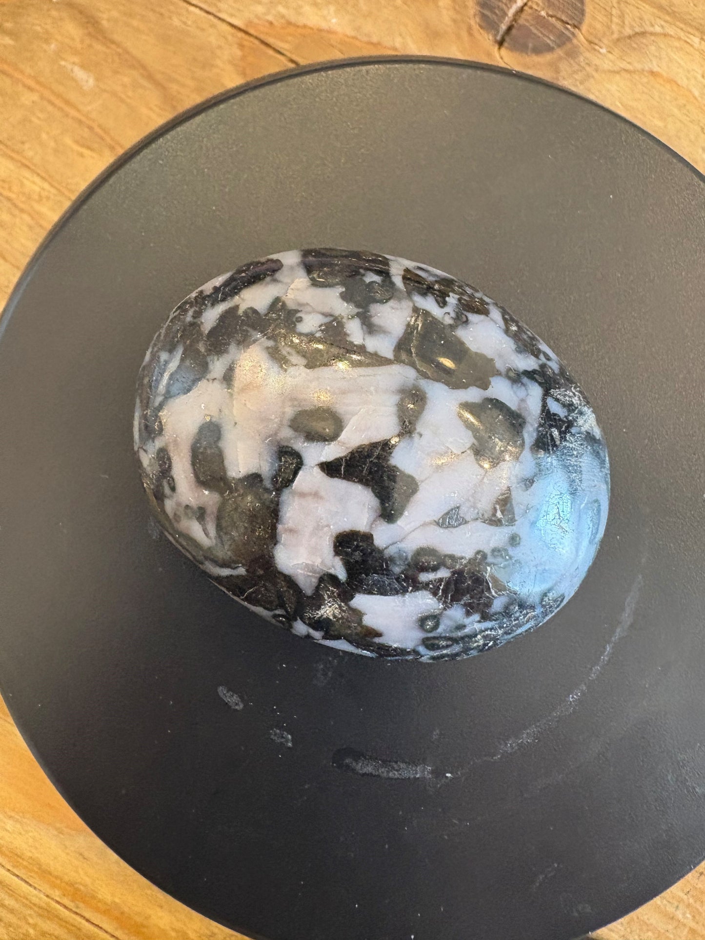 Gabbro Mystic Merlinite Palm Stone 74g - Spiritual Awakening, Intuition & Transformation