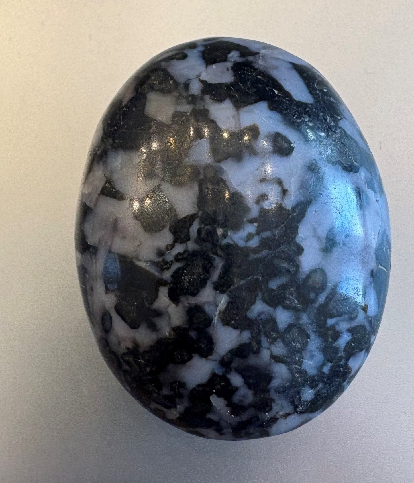 Gabbro Mystic Merlinite Palm Stone 74g - Spiritual Awakening, Intuition & Transformation